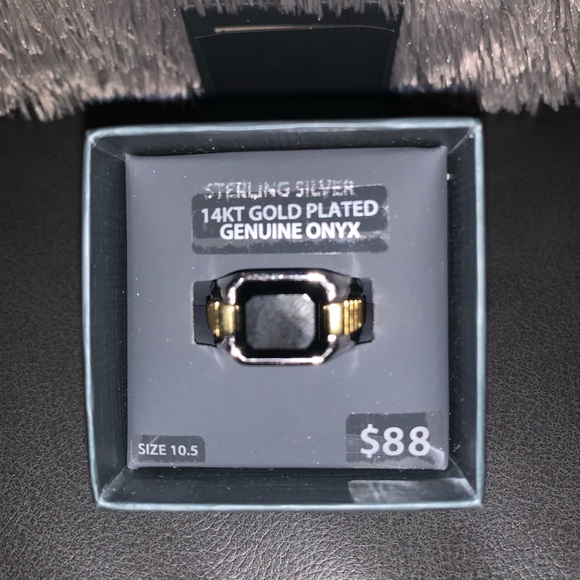 Men’s Ring - Picture 1 of 4